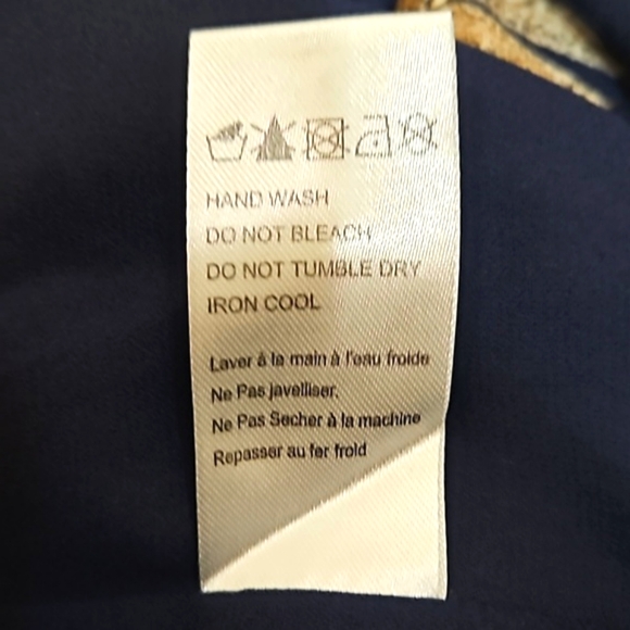 Lucca Multi Color Long Sleeve Short Romper with key hole V Neck Size Medium - Picture 8 of 8